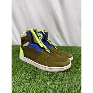 Nike Air‎ Jordan 1 High Zip Up Women's Size 8.5 US AV3723-300 Olive Volt Green